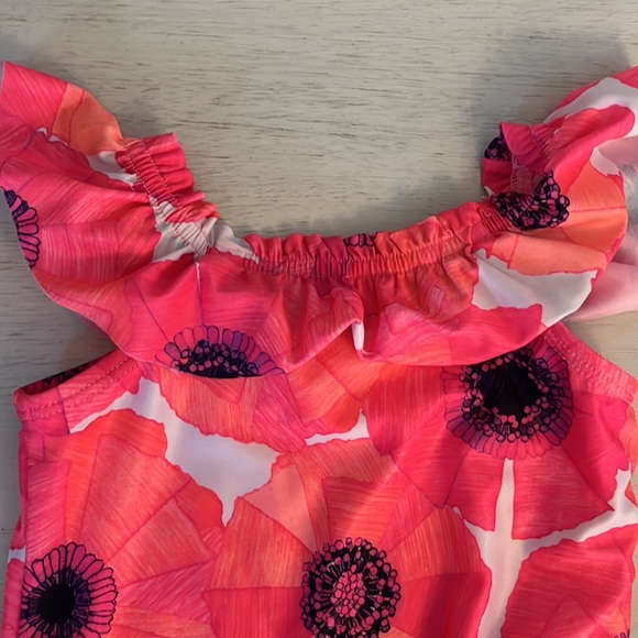Baby gap 4T bathing suits - Picture 2 of 6